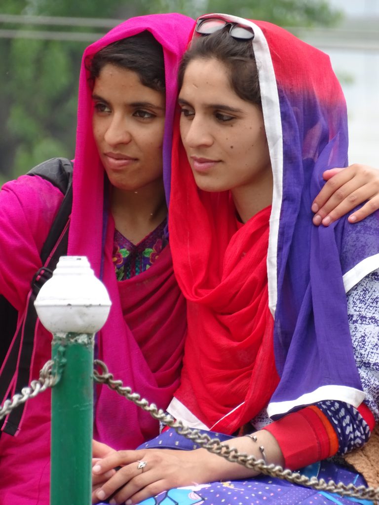 Young Women in Nishat Bagh Garden, Srinagar, Jammu & Kashmir. Pic Credit: Adam Jones / Flickr